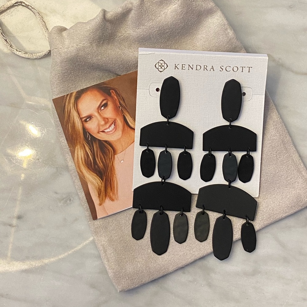 Kendra Scott Black Emmet Earrings